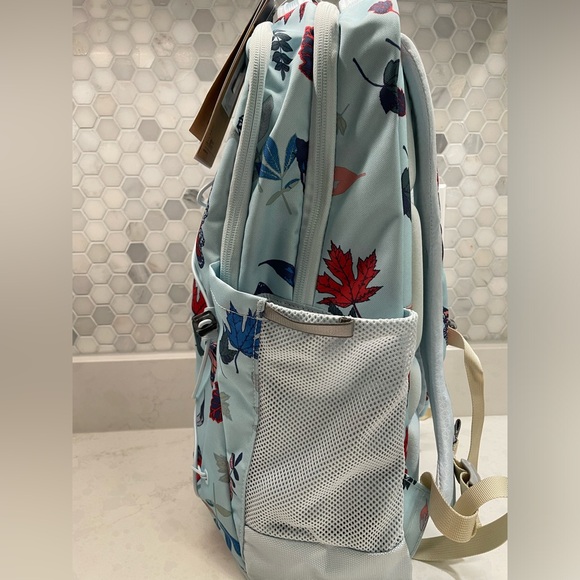 The North Face Jester Backpack with Butterfly Design NWT - Picture 7 of 12